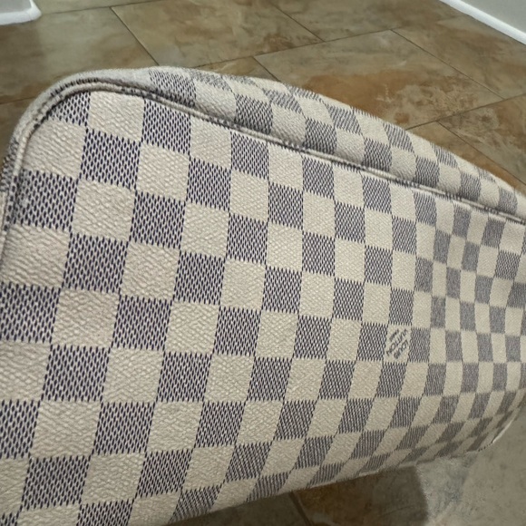 Louis Vuitton Never Full MM in great condition. - Picture 4 of 6